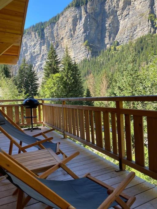 Gorgeous 2 Bedroom, 2 Full Bath, Ski In Apartment! Winner Of 2025 And 2024 Traveller Award! Morzine Exterior photo